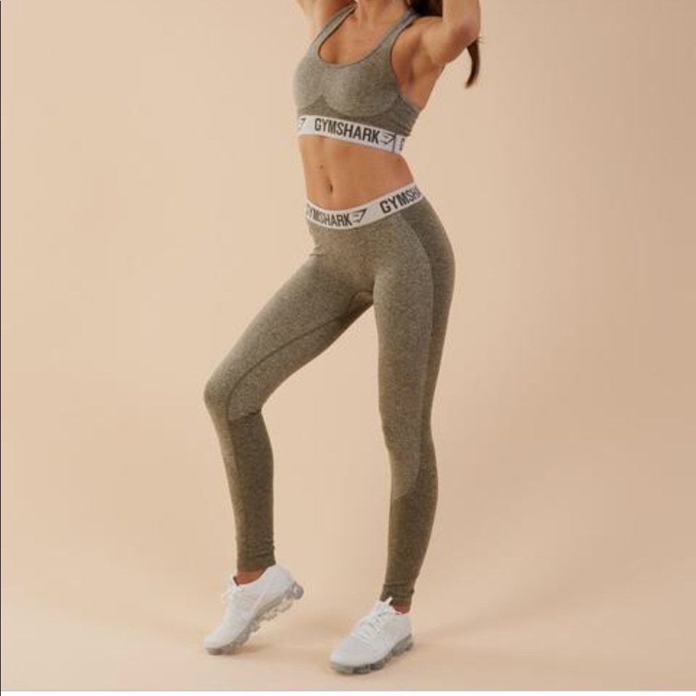 Gymshark flex sports bra